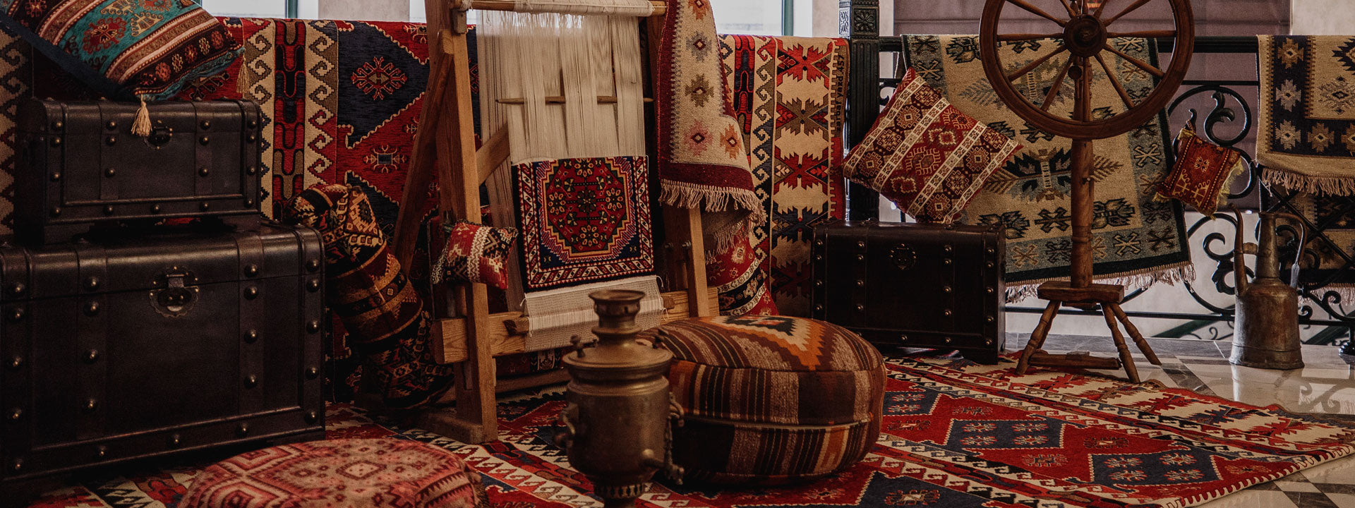 Islam & Oriental Rugs Banner