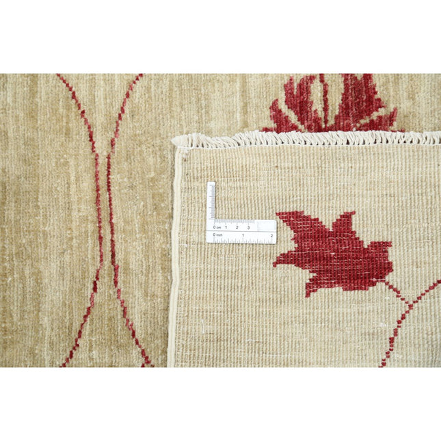 Modcar 4' 11" X 6' 4" Hand-Knotted Wool Rug 4' 11" X 6' 4" (150 X 193) / Ivory / Red