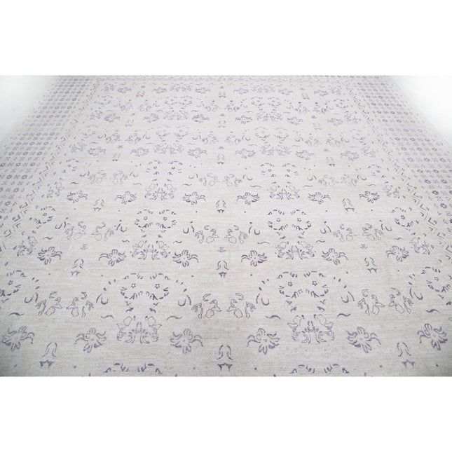 Serenity 11' 5" X 13' 10" Hand-Knotted Wool Rug 11' 5" X 13' 10" (348 X 422) / Ivory / Ivory