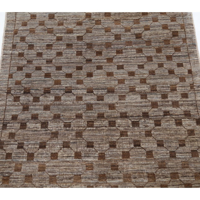 Modcar 2' 7" X 4' 10" Hand-Knotted Wool Rug 2' 7" X 4' 10" (79 X 147) / Grey / Brown