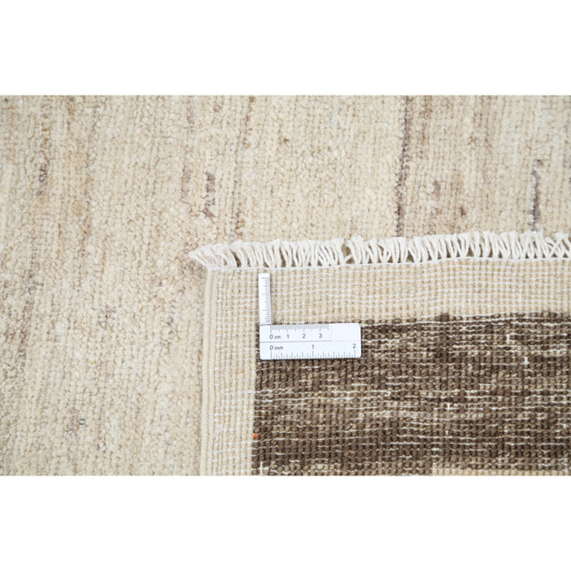 Modcar 6' 2" X 9' 2" Hand-Knotted Wool Rug 6' 2" X 9' 2" (188 X 279) / Ivory / Brown