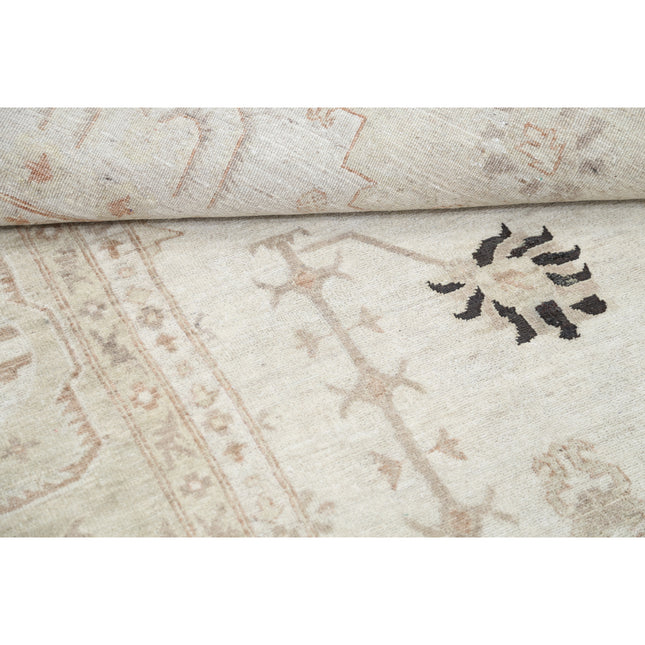 Serenity 9' 7" X 15' 5" Hand-Knotted Wool Rug 9' 7" X 15' 5" (292 X 470) / Ivory / Brown