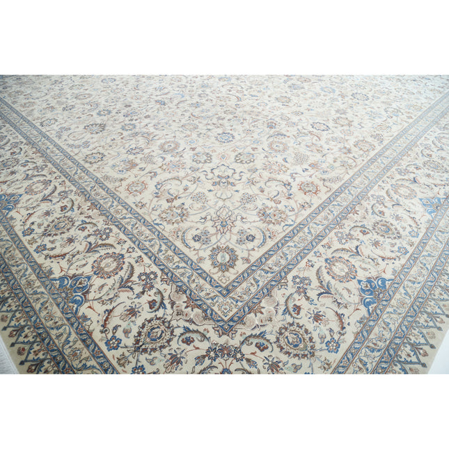 Nain 19' 5" X 32' 2" Hand-Knotted Wool Rug 19' 5" X 32' 2" (592 X 980) / Ivory / Ivory