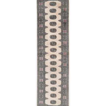 Bokhara 2' 7" X 9' 11" Hand Knotted Wool Rug 2' 7" X 9' 11" (79 X 302) / Ivory / Wool