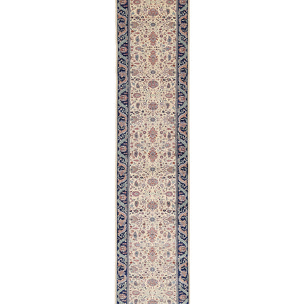 Heritage 2' 7" X 13' 9" Hand Knotted Wool Rug 2' 7" X 13' 9" (79 X 419) / Ivory / Wool