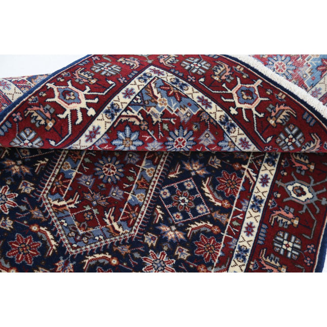 Heritage 2' 6" X 3' 11" Wool Hand-Knotted Rug 2' 6" X 3' 11" (76 X 119) / Blue / Red