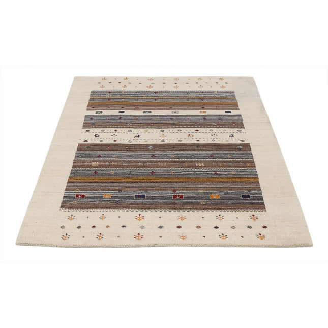 Modren 3' 11" X 5' 8" Wool Hand-Knotted Rug 3' 11" X 5' 8" (119 X 173) / Ivory / Brown