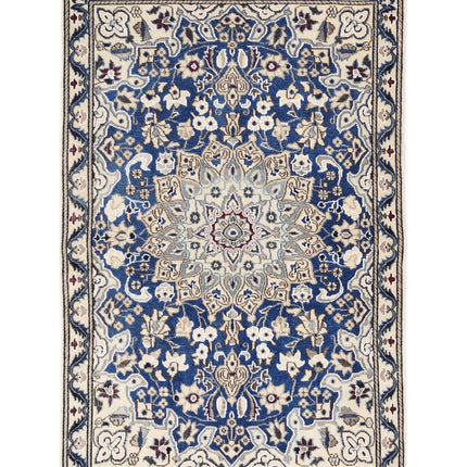 Nain 2' 9" X 4' 5" Hand Knotted Wool & Silk Rug 2' 9" X 4' 5" (84 X 135) / Blue / Wool & Silk