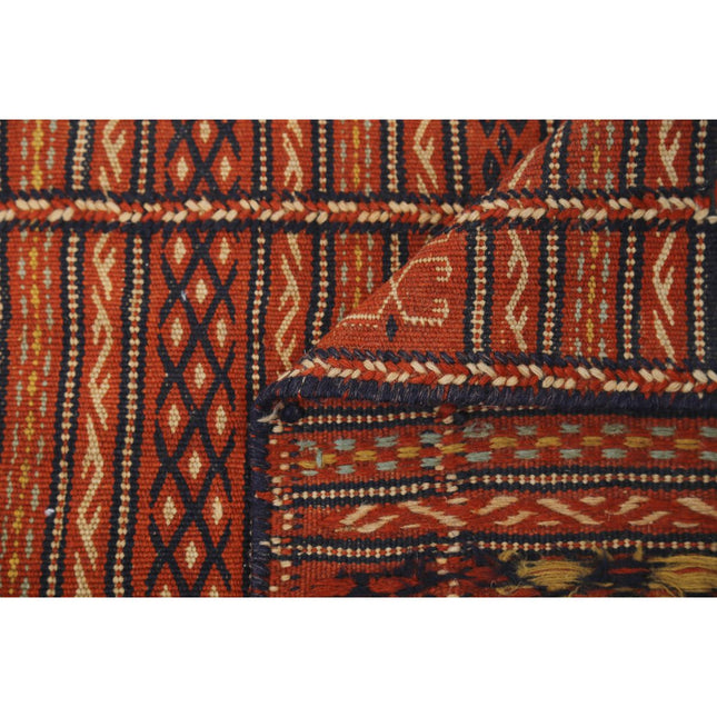Persian Kilim 2' 4" X 6' 10" Wool Hand-Woven Kilim 2' 4" X 6' 10" (71 X 208) / Multi / Multi