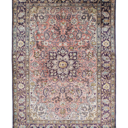 Qum 3' 4" X 4' 10" Hand Knotted Silk Rug 3' 4" X 4' 10" (101 X 147) / Peach / Silk