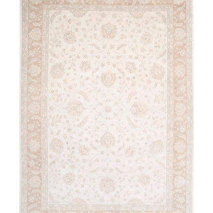 Serenity 12' 4" X 18' 1" Hand Knotted Wool Rug 12' 4" X 18' 1" (376 X 551) / Ivory / Wool