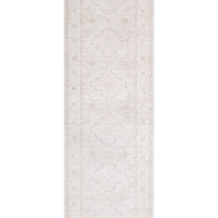 Serenity 3' 4" X 9' 10" Hand Knotted Wool Rug 3' 4" X 9' 10" (101 X 300) / Ivory / Wool