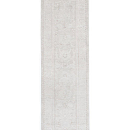 Serenity 2' 6" X 8' 10" Hand Knotted Wool Rug 2' 6" X 8' 10" (76 X 269) / Ivory / Wool