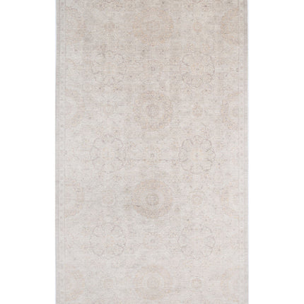Serenity 6' 0" X 11' 6" Hand Knotted Wool Rug 6' 0" X 11' 6" (183 X 351) / Ivory / Wool