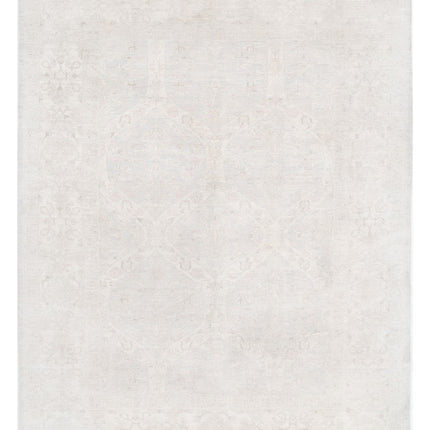 Serenity 6' 1" X 7' 11" Hand Knotted Wool Rug 6' 1" X 7' 11" (185 X 241) / Ivory / Wool