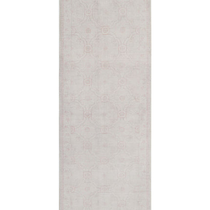 Serenity 3' 10" X 11' 2" Hand Knotted Wool Rug 3' 10" X 11' 2" (117 X 340) / Ivory / Wool