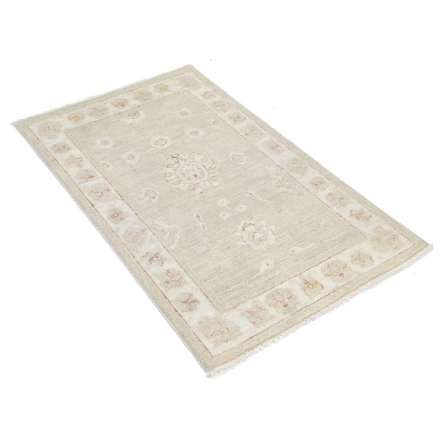 Serenity 2' 7" X 4' 1" Wool Hand-Knotted Rug 2' 7" X 4' 1" (79 X 124) / Grey / Ivory