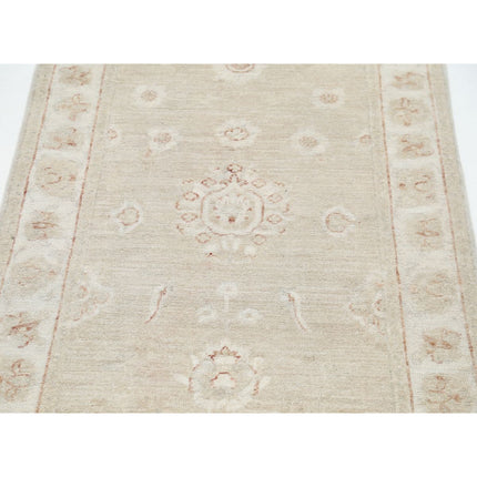 Serenity 2' 7" X 4' 1" Wool Hand-Knotted Rug 2' 7" X 4' 1" (79 X 124) / Grey / Ivory