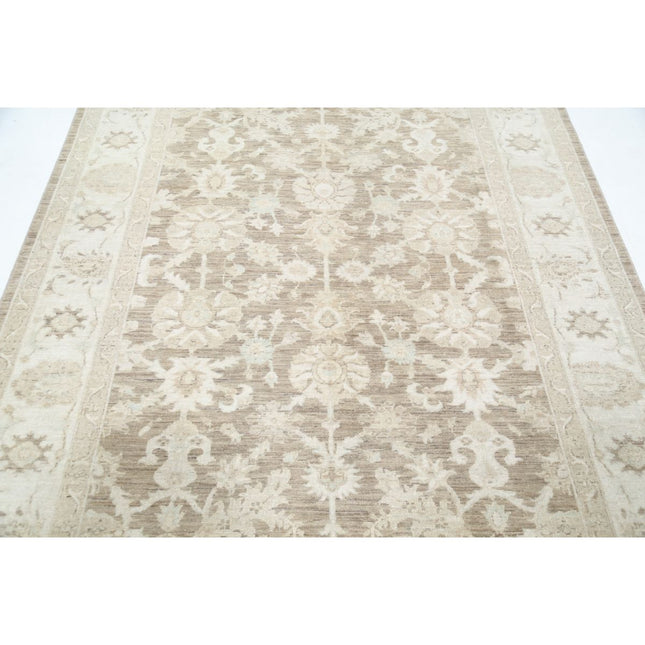 Serenity 6' 0" X 8' 7" Wool Hand-Knotted Rug 6' 0" X 8' 7" (183 X 262) / Brown / Ivory
