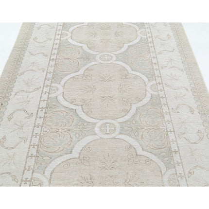 Serenity 5' 2" X 9' 10" Wool Hand-Knotted Rug 5' 2" X 9' 10" (157 X 300) / Blue / Ivory