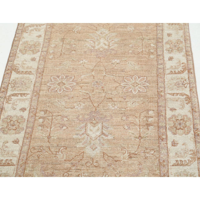 Serenity 2' 7" X 4' 1" Wool Hand-Knotted Rug 2' 7" X 4' 1" (79 X 124) / Brown / Ivory