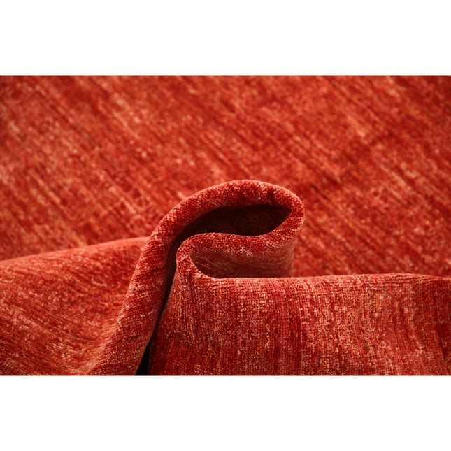 Ziegler 5' 7" X 7' 7" Wool Hand-Knotted Rug 5' 7" X 7' 7" (170 X 231) / Red / Red