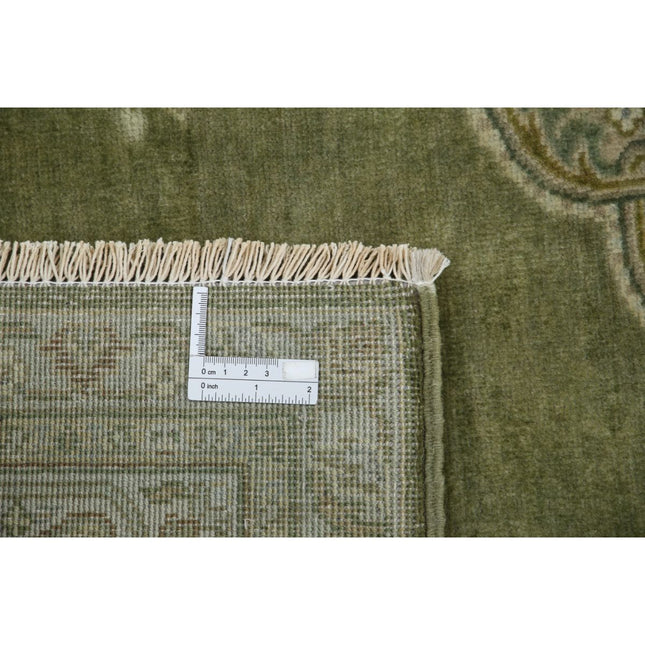 Ziegler 5' 10" X 8' 8" Wool Hand-Knotted Rug 5' 10" X 8' 8" (178 X 264) / Green / Ivory