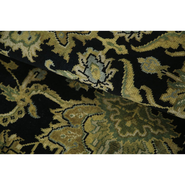 Ziegler 5' 11" X 5' 11" Wool Hand-Knotted Rug 5' 11" X 5' 11" (180 X 180) / Black / Gold