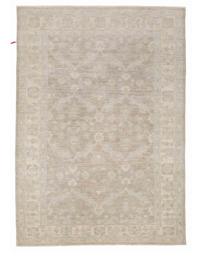 Hand Knotted Serenity Wool Rug 4' 1" X 5' 9"