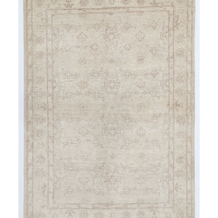 Hand Knotted Serenity Wool Rug 4' 0" X 5' 8"