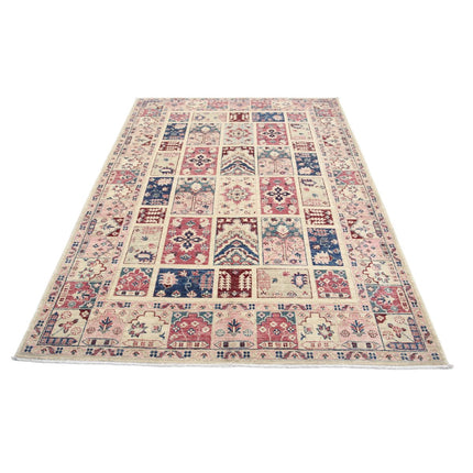 Bakhtiari 5'5" X 7'8" Wool Hand-Knotted Rug