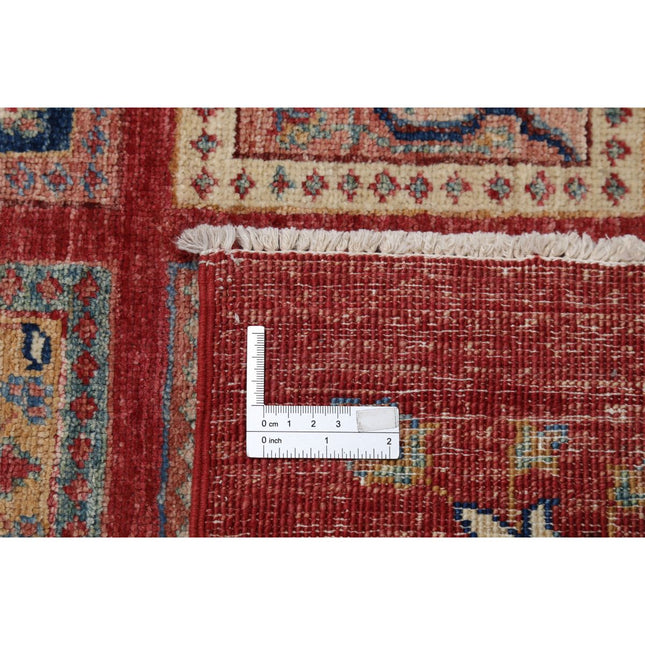 Bakhtiari 5'7" X 7'7" Wool Hand-Knotted Rug
