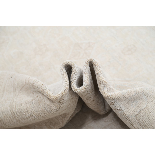 Khotan 17' 2" X 25' 2" Hand-Knotted Wool Rug 17' 2" X 25' 2" (523 X 767) / Ivory / Ivory