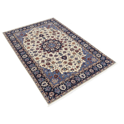 Heritage 4' 0" X 5' 11" Hand-Knotted Wool Rug 4' 0" X 5' 11" (122 X 180) / Ivory / Blue