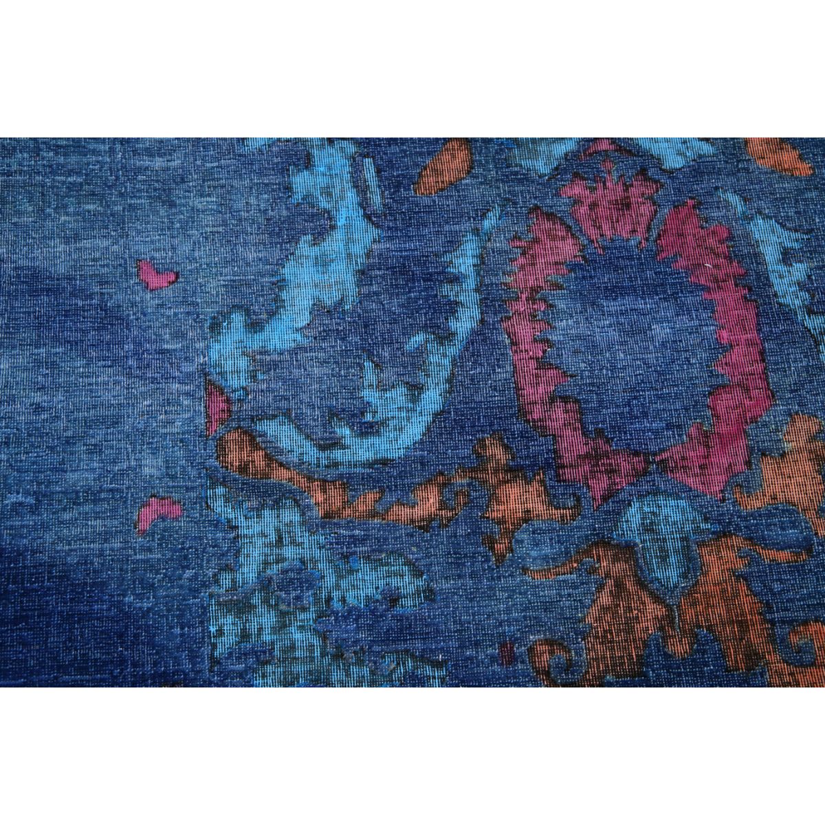 Fine Onyx 7' 10" X 9' 4" Wool Hand Knotted Rug