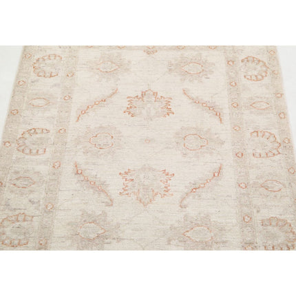 Serenity 2'9" X 3'11" Wool Hand-Knotted Rug