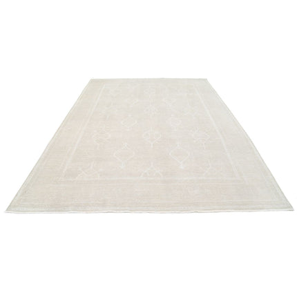 Serenity 8'1" X 11'5" Wool Hand-Knotted Rug
