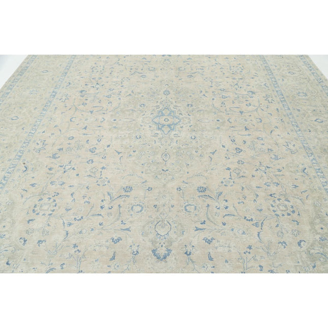 Vintage 9'7" X 14'10" Wool Hand-Knotted Rug