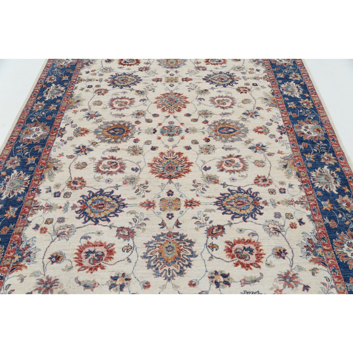 Ziegler 6'7" X 8'11" Wool Hand-Knotted Rug