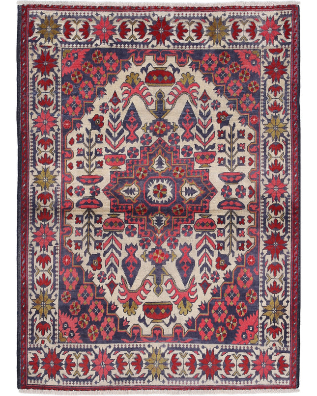 Afghan 2' 8" X 3' 10" Hand Knotted Wool Rug 2' 8" X 3' 10" (81 X 117) / Ivory / Wool