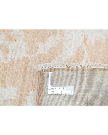 Ariana 4' 10" X 6' 9" Hand Knotted Wool Rug 4' 10" X 6' 9" (147 X 206) / Ivory / Wool