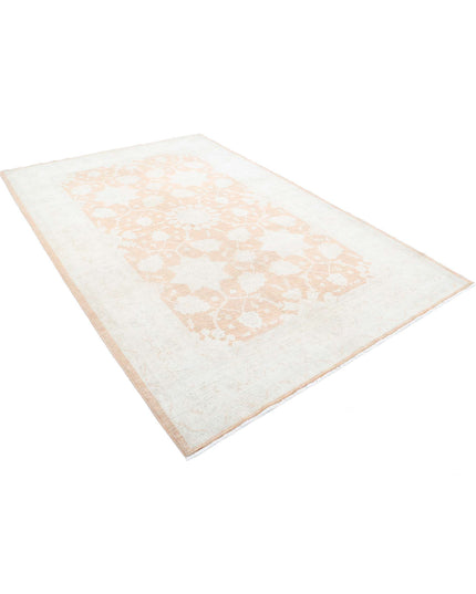 Ariana 6' 4" X 9' 4" Hand Knotted Wool Rug 6' 4" X 9' 4" (193 X 284) / Rust / Wool