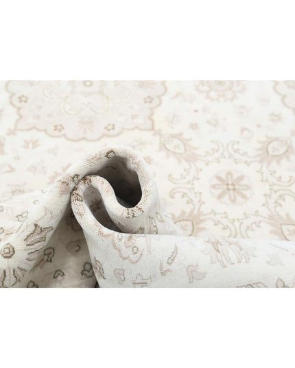 Ariana 9' 7" X 14' 7" Hand Knotted Wool Rug 9' 7" X 14' 7" (292 X 444) / Ivory / Wool