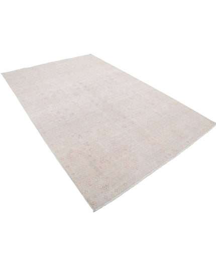 Ariana 5' 10" X 8' 1" Hand Knotted Wool Rug 5' 10" X 8' 1" (178 X 246) / Ivory / Wool