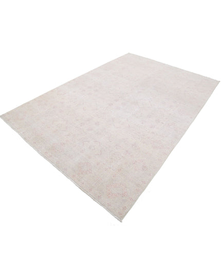Ariana 5' 10" X 8' 1" Hand Knotted Wool Rug 5' 10" X 8' 1" (178 X 246) / Ivory / Wool