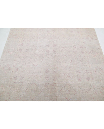 Ariana 5' 10" X 8' 1" Hand Knotted Wool Rug 5' 10" X 8' 1" (178 X 246) / Ivory / Wool