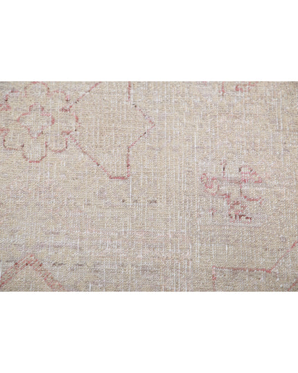 Ariana 5' 10" X 8' 1" Hand Knotted Wool Rug 5' 10" X 8' 1" (178 X 246) / Ivory / Wool
