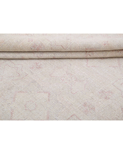 Ariana 5' 10" X 8' 1" Hand Knotted Wool Rug 5' 10" X 8' 1" (178 X 246) / Ivory / Wool