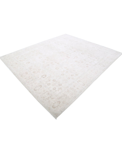 Ariana 8' 1" X 9' 5" Hand Knotted Wool Rug 8' 1" X 9' 5" (246 X 287) / Ivory / Wool