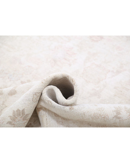 Ariana 8' 1" X 9' 5" Hand Knotted Wool Rug 8' 1" X 9' 5" (246 X 287) / Ivory / Wool